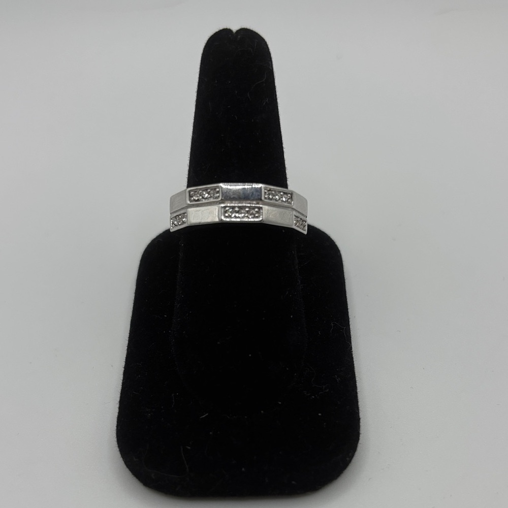 Lia Sophia Silver Textured Ring size 9